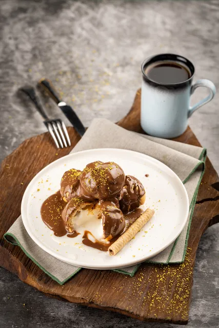 Fransız Usulü Profiterol