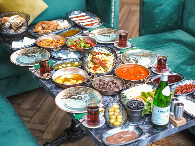 Serpme Kahvaltı