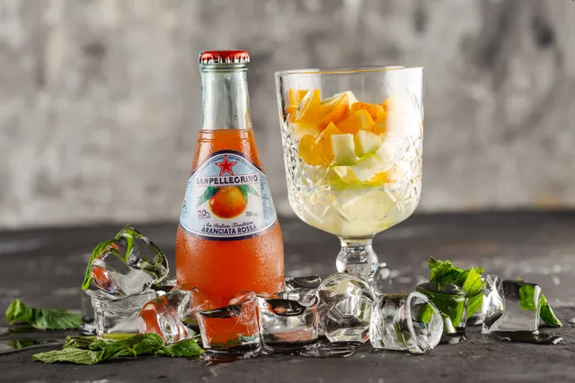 San Pellegrino Kan Portakal