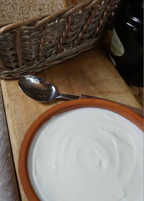 Güveçte Yoğurt