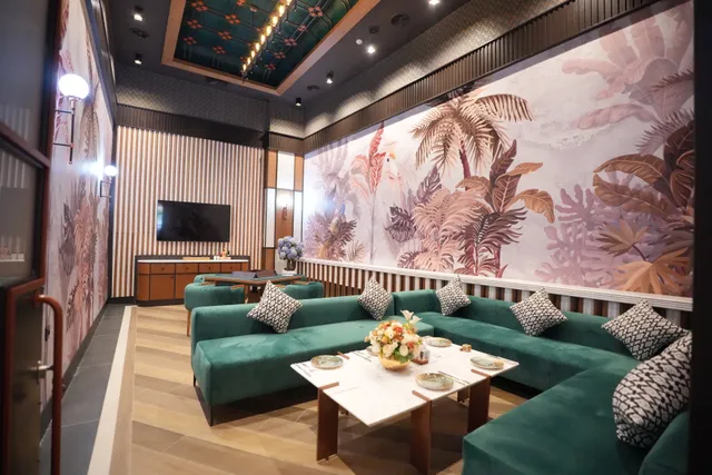 Lounge 2