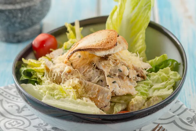 Sezar Salata