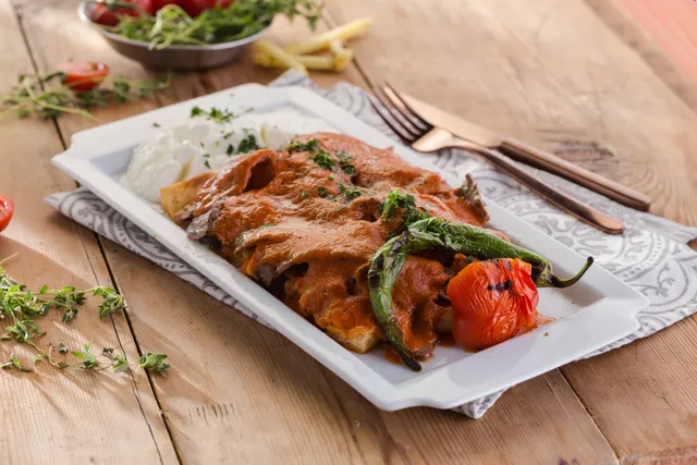 İskender Bonfile